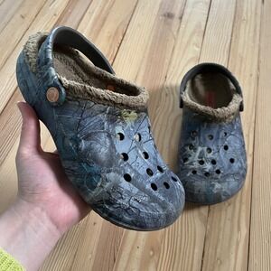 Crocs Classic Lined Clog RealTree Edge Camo Blue Fleece Mens 7 Womens 9 Casual